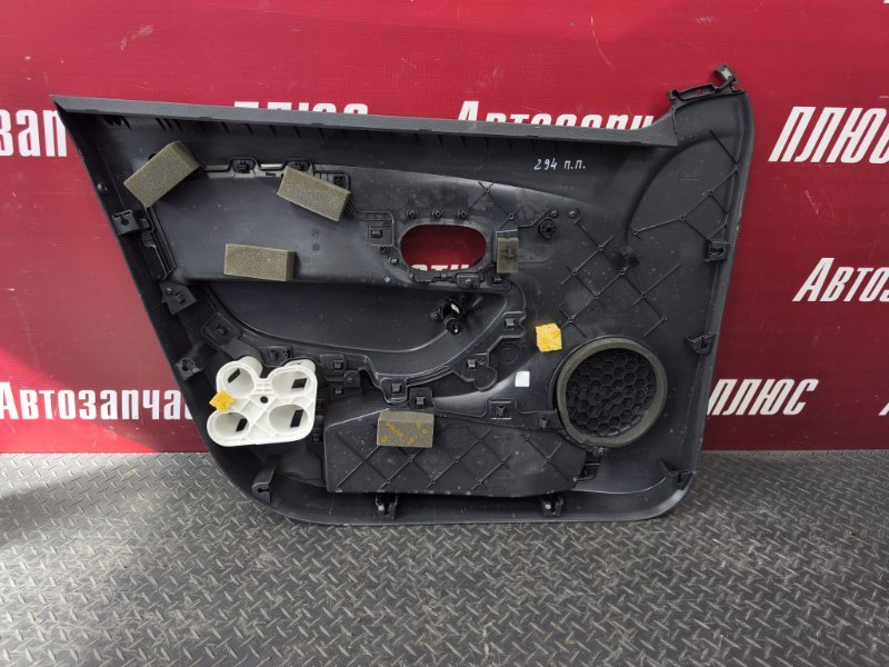 Обшивка боковой двери