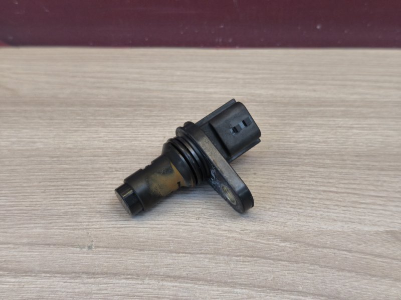 Датчик положения коленвала