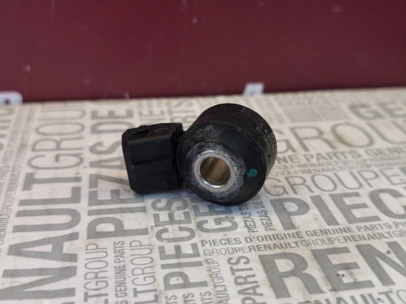 Датчик детонации двигателя