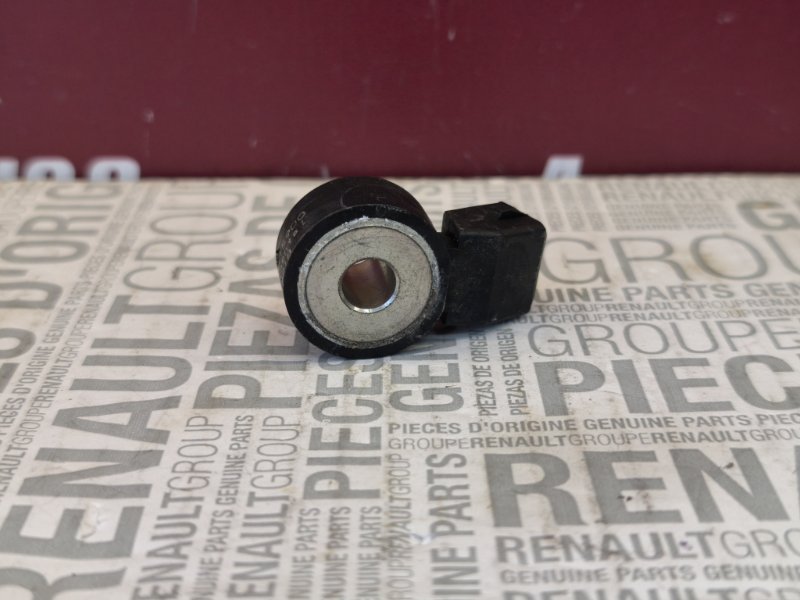 Датчик детонации двигателя