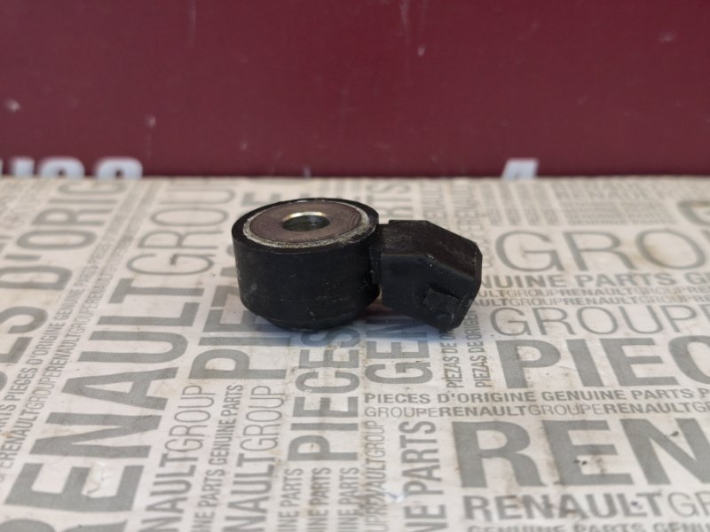 Датчик детонации двигателя