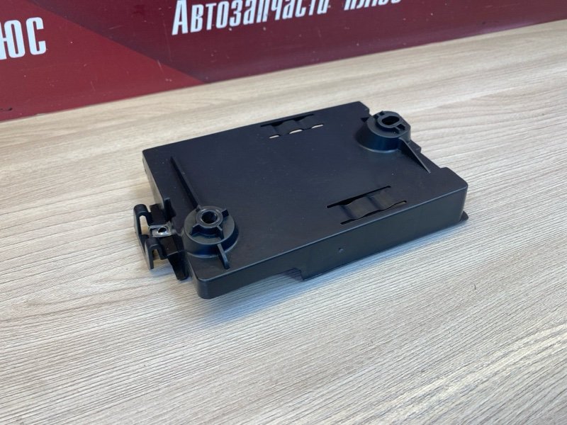 Кронштейн блока комфорта