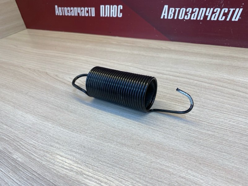Пружина крышки багажника