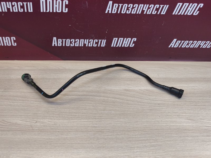 Трубка топливная