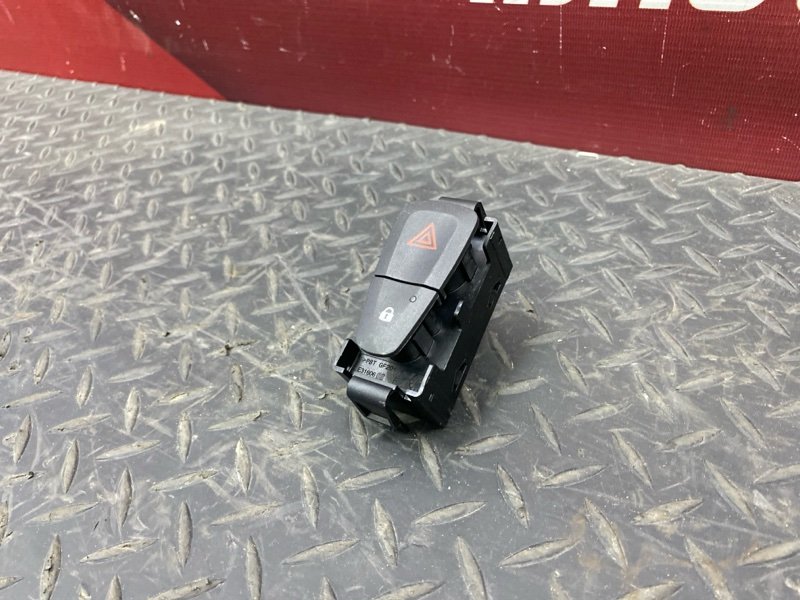 Кнопка аварийной сигнализации