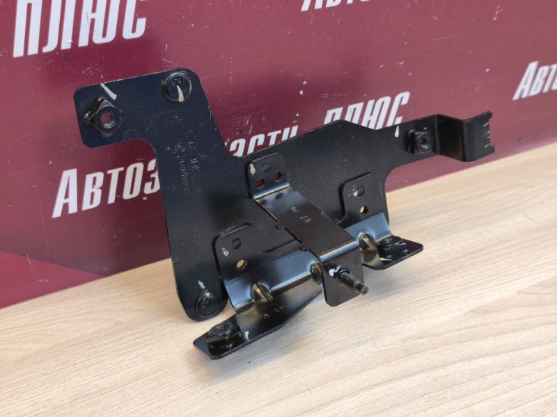 Кронштейн блока управления КПП