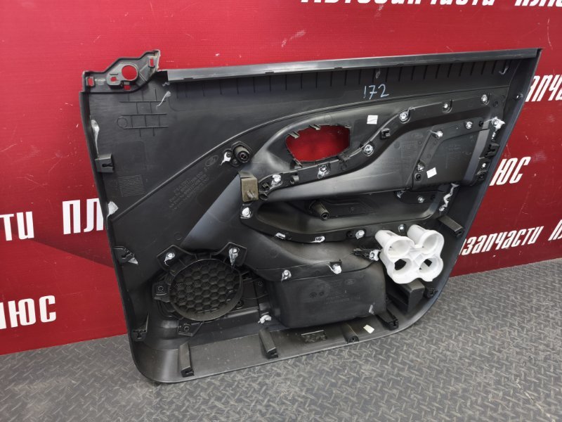 Обшивка боковой двери