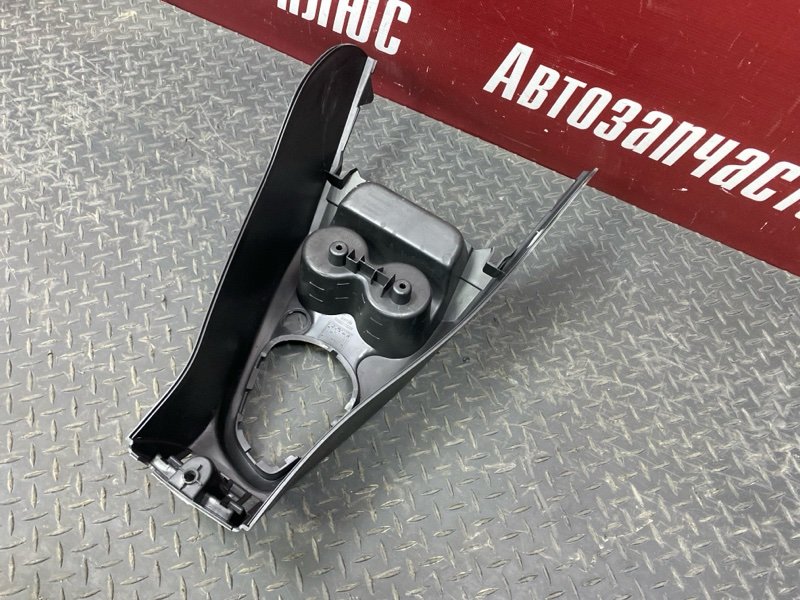 Консоль центральная