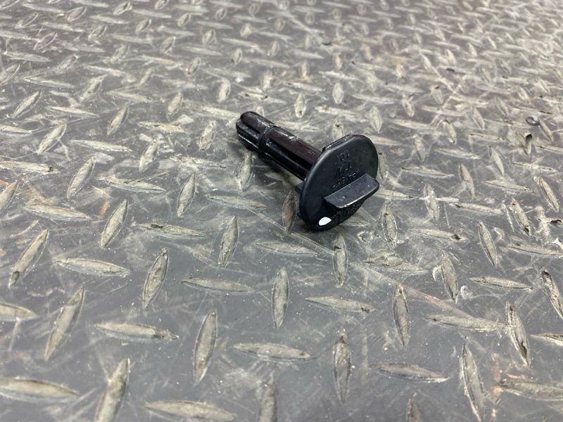 Крепление радиатора