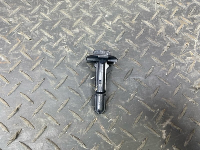 Крепление радиатора