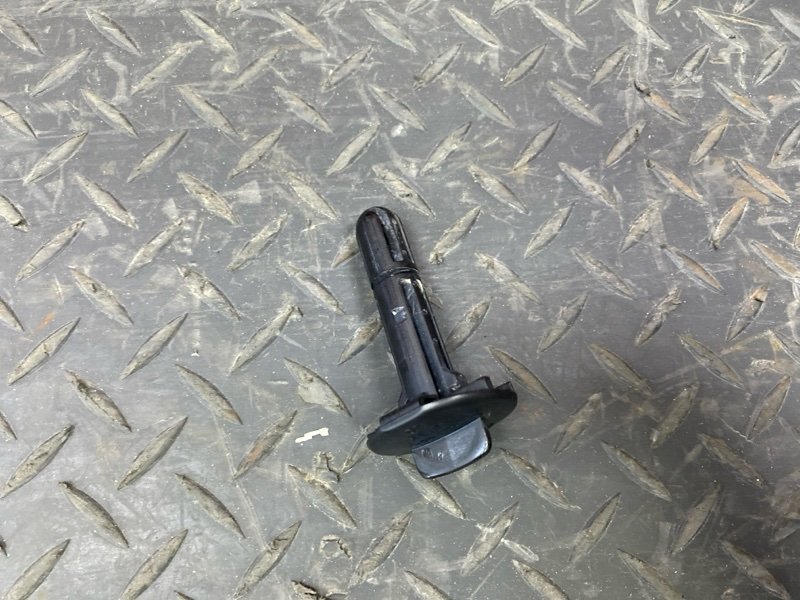 Крепление радиатора