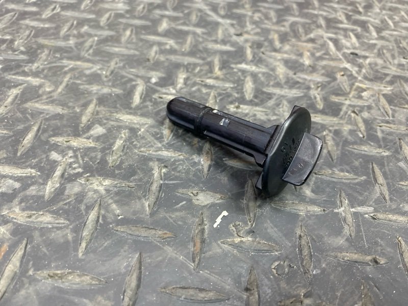 Крепление радиатора