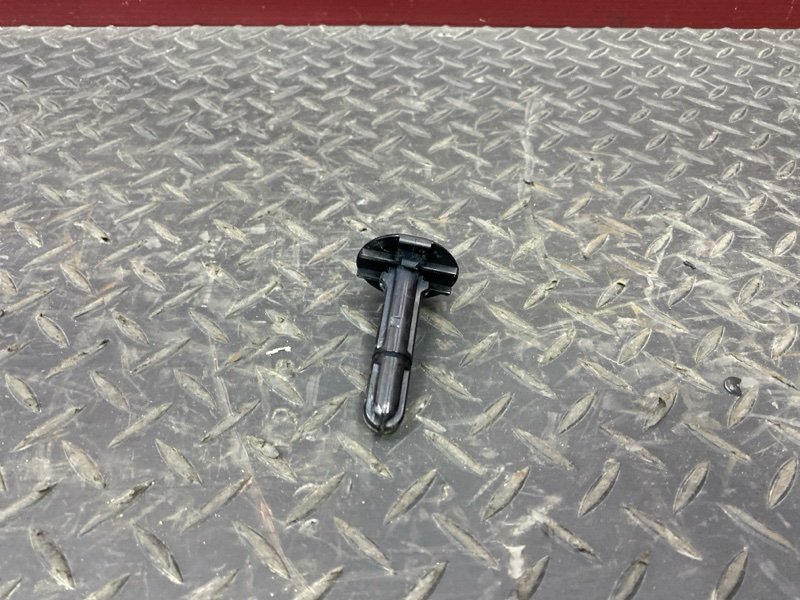 Крепление радиатора