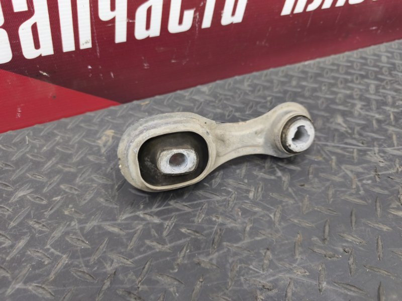 Опора двигателя