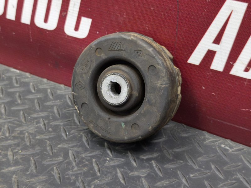 Опора двигателя