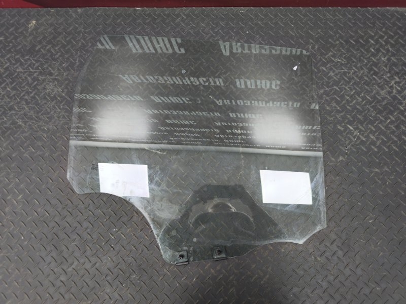 Стекло      двери