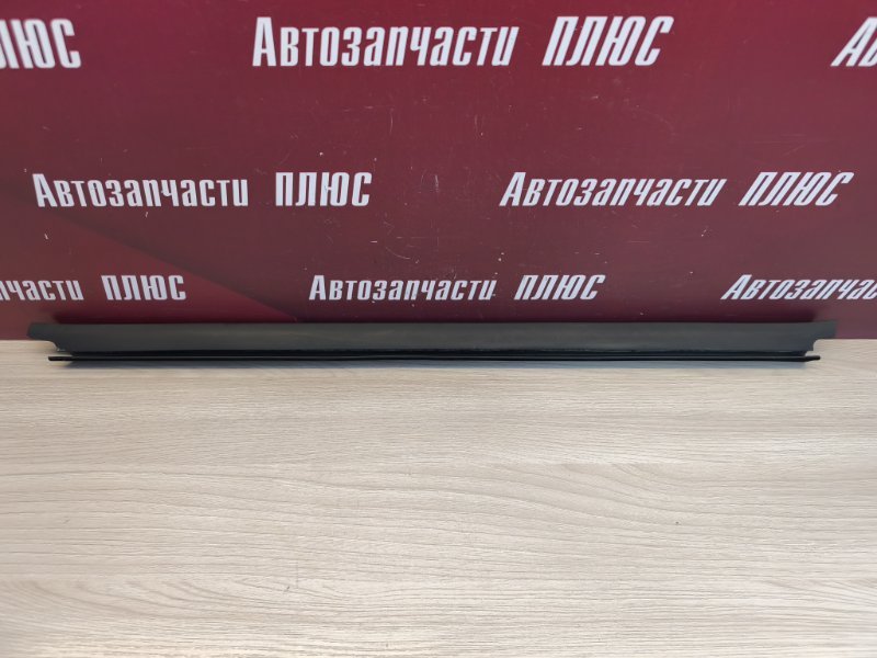 Уплотнитель стекла двери внутренний