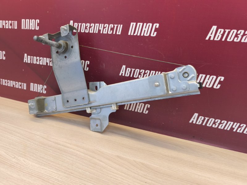 Стеклоподъемник    двери