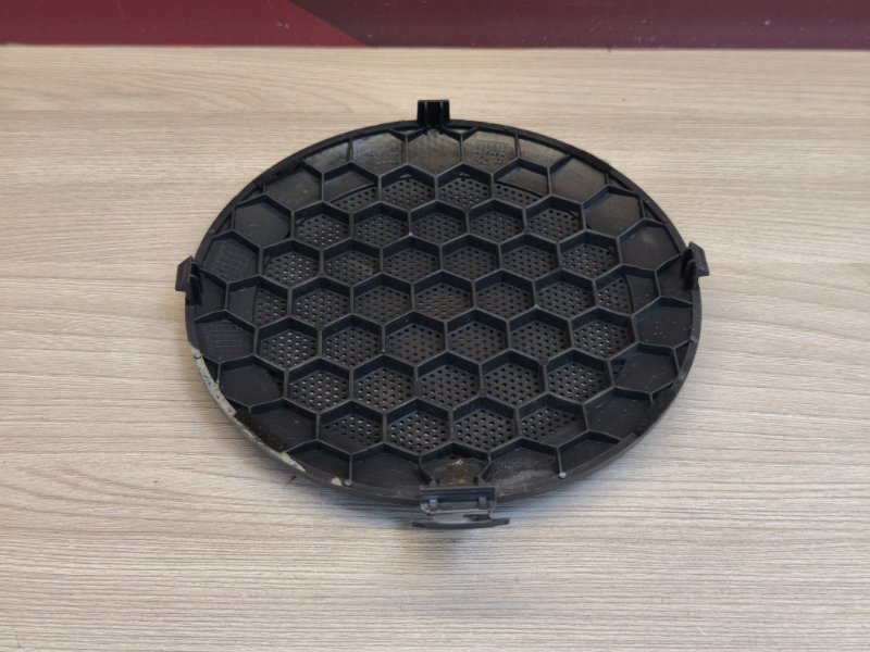 Крышка динамика