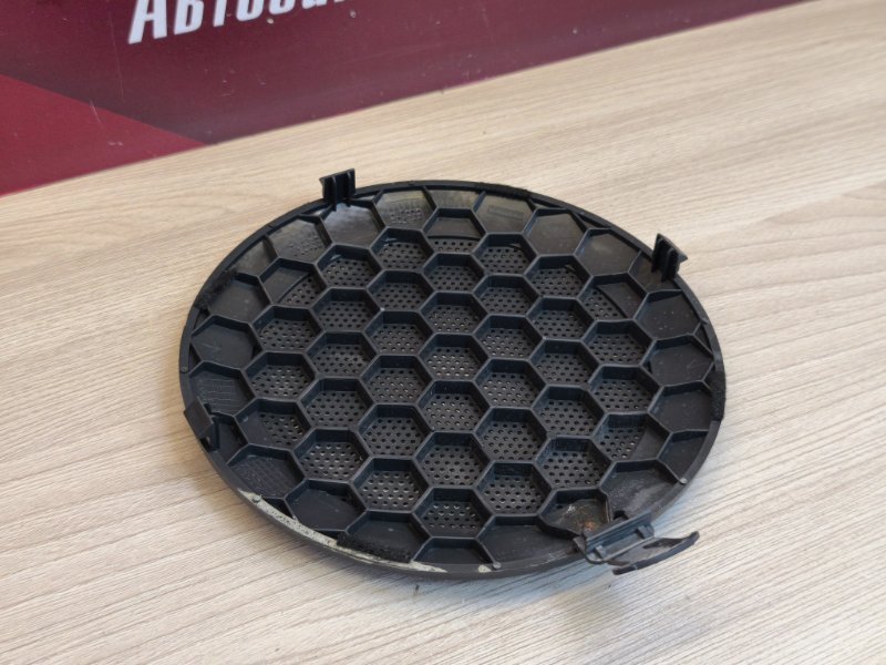 Крышка динамика