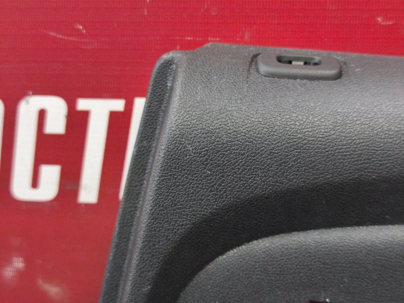 Обшивка боковой двери