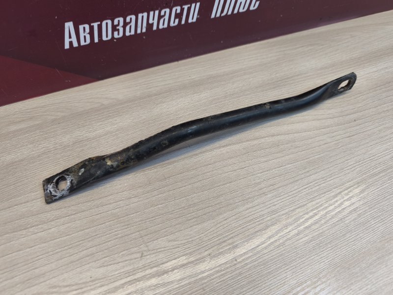 Кронштейн подрамника