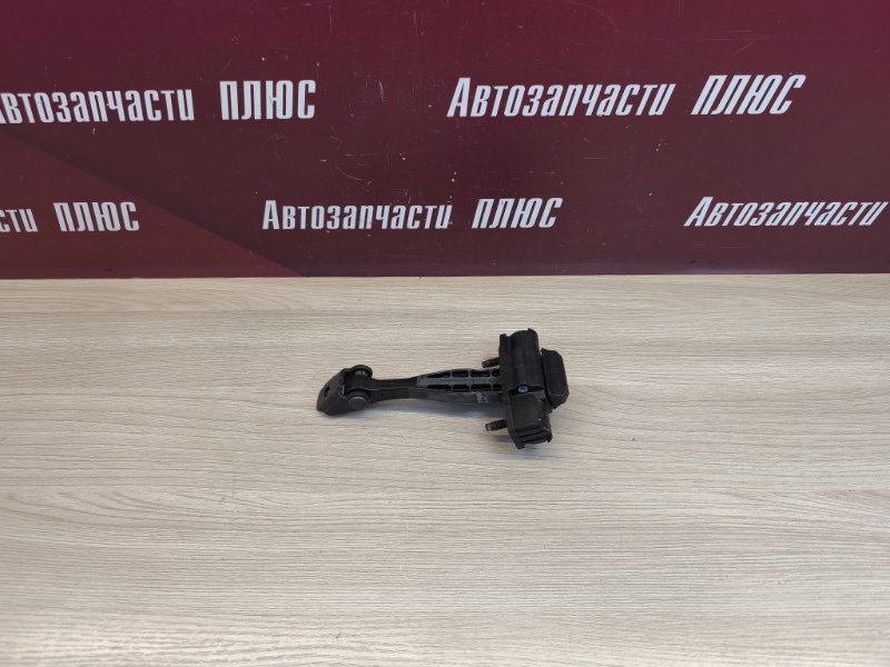 Ограничитель двери