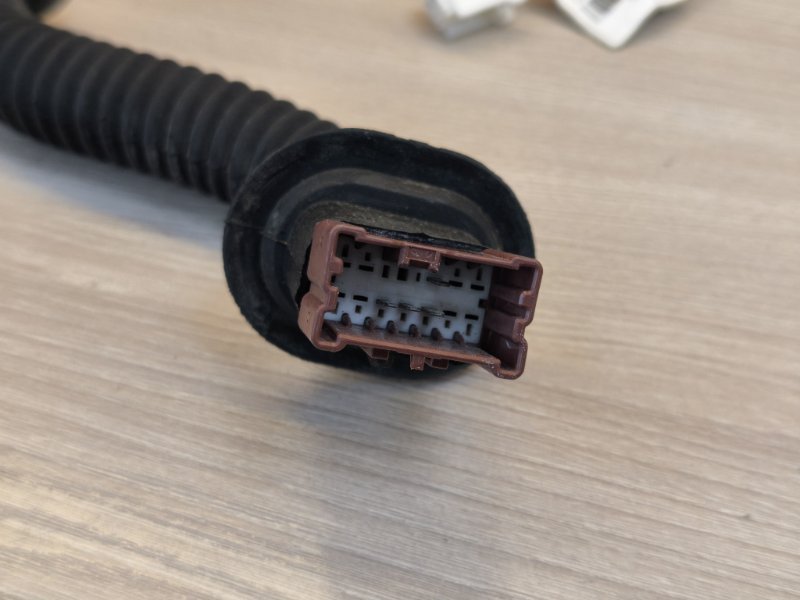 Проводка двери