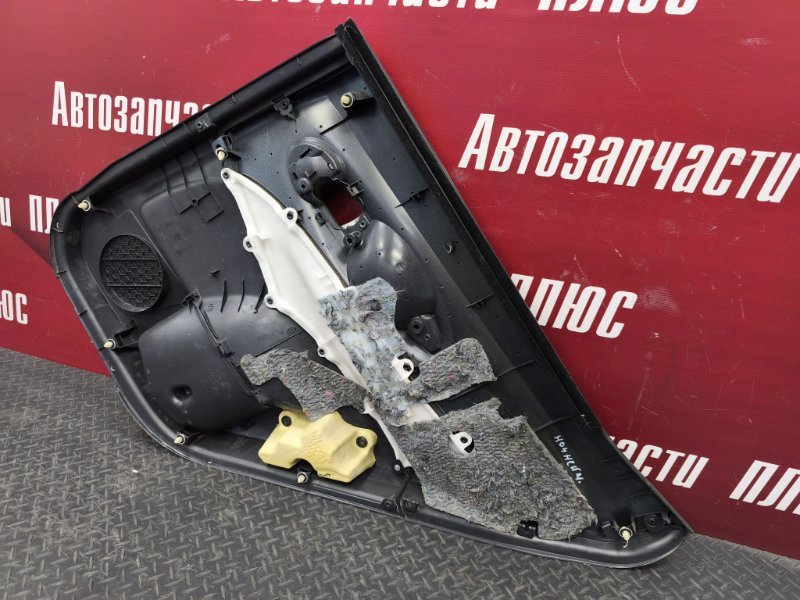 Обшивка боковой двери