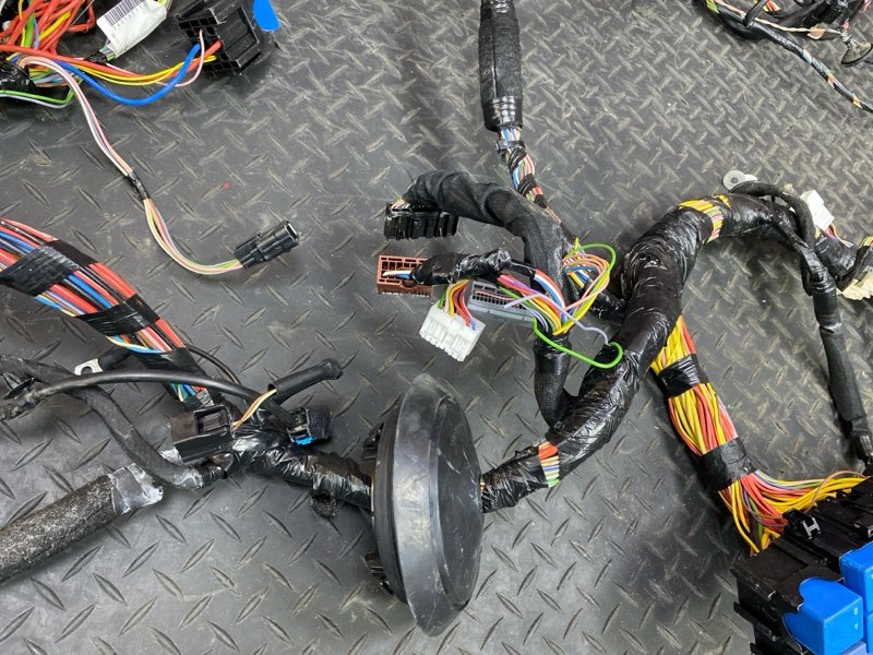 Проводка салона