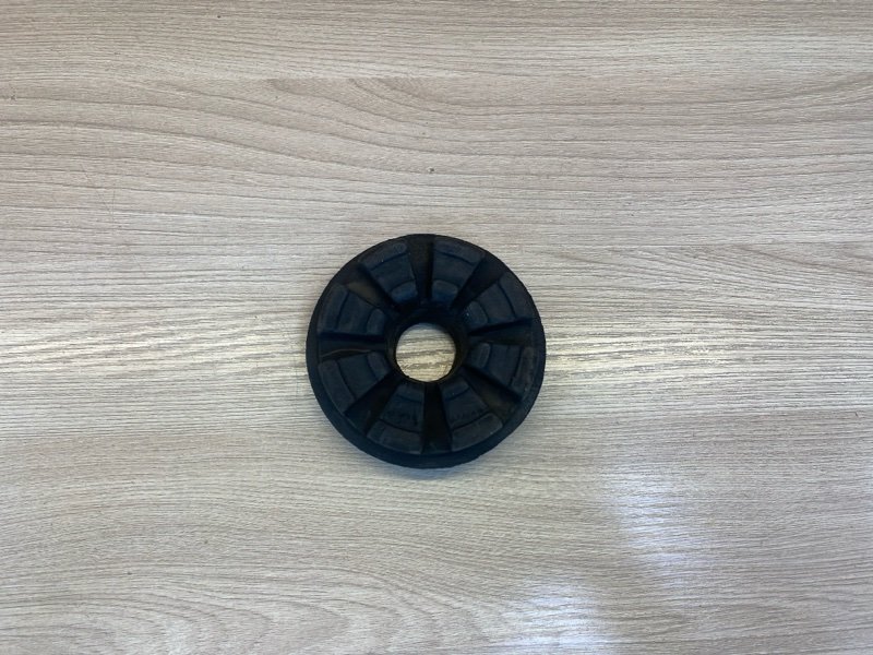 Верхняя опора    пружины