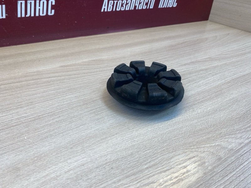 Верхняя опора    пружины