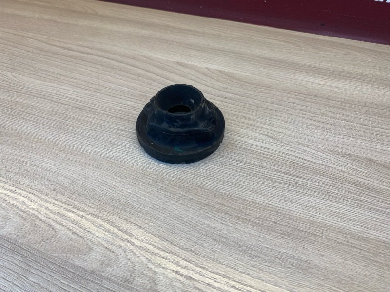 Верхняя опора    пружины