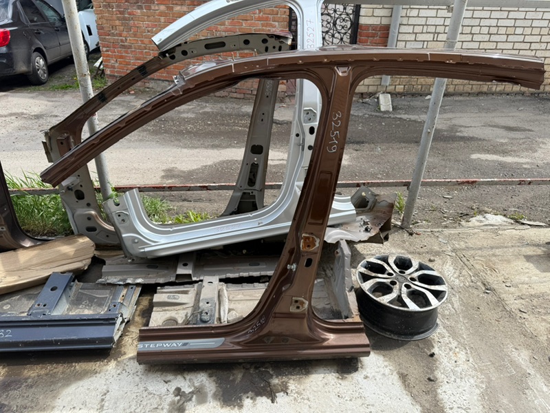 средняя стойка