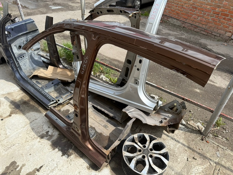 средняя стойка