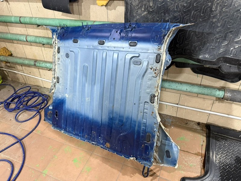 Задняя панель