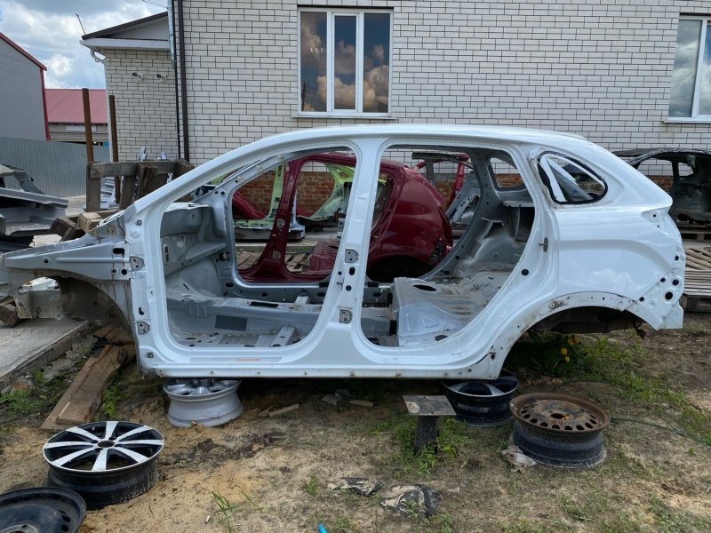 Боковина кузова