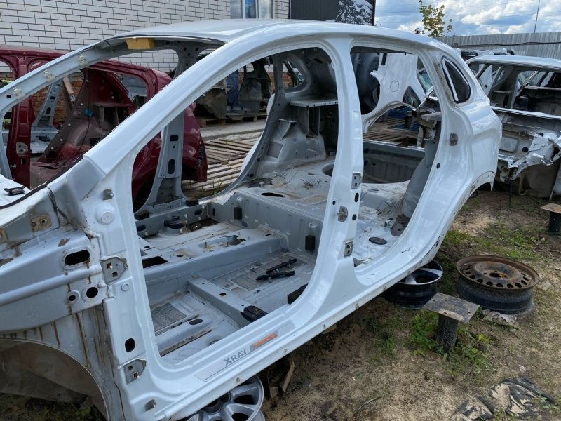 Боковина кузова