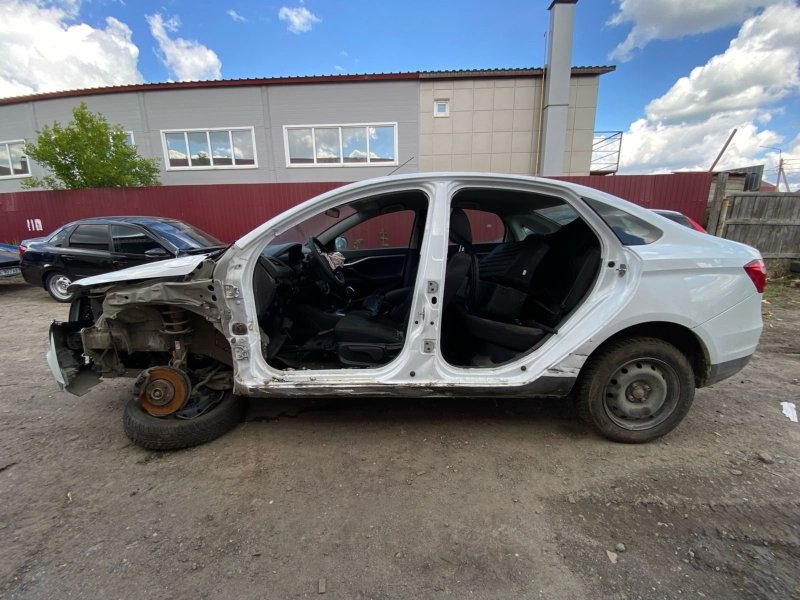 Машина в разбор