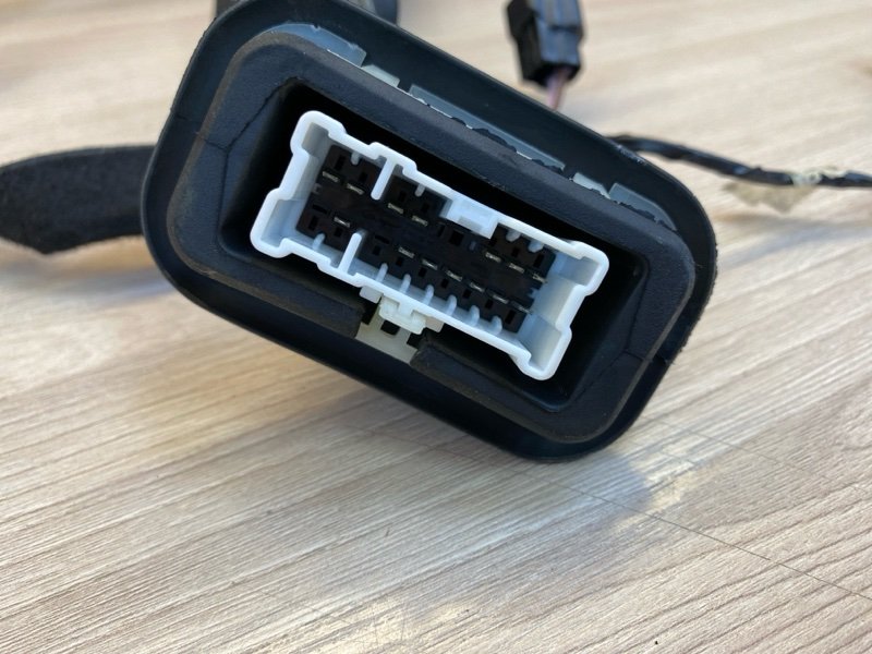 Проводка      двери