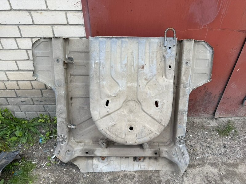 Задняя панель