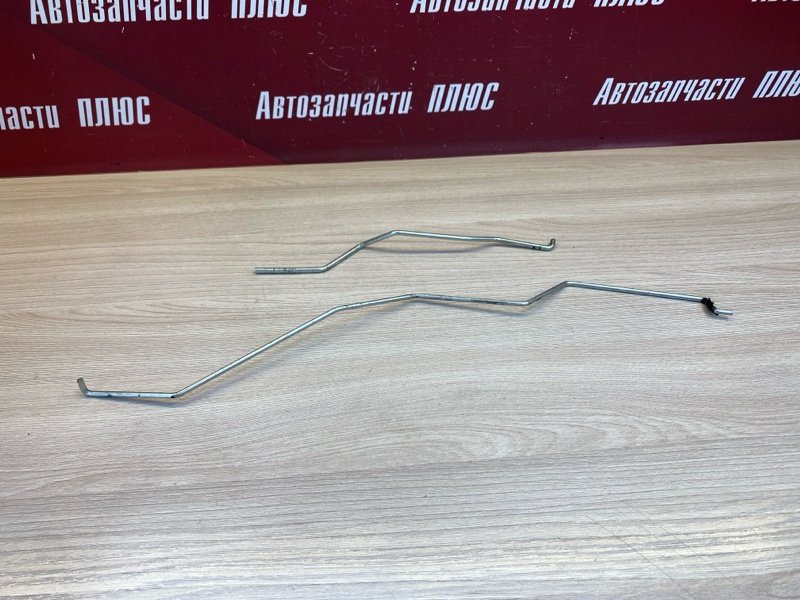 Тяга замка двери