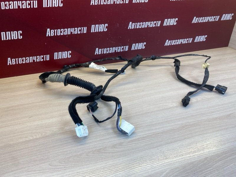 Проводка      двери