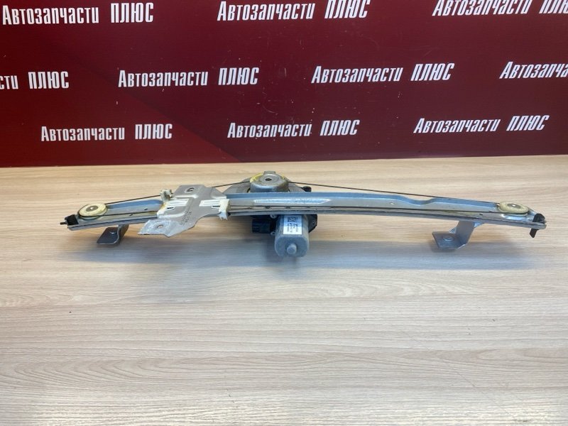 Стеклоподъемник    двери