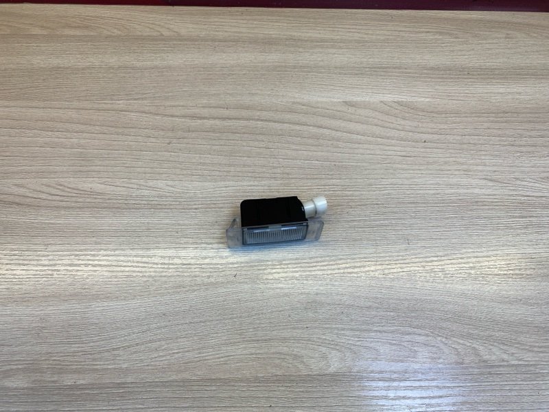 Плафон освещения багажника