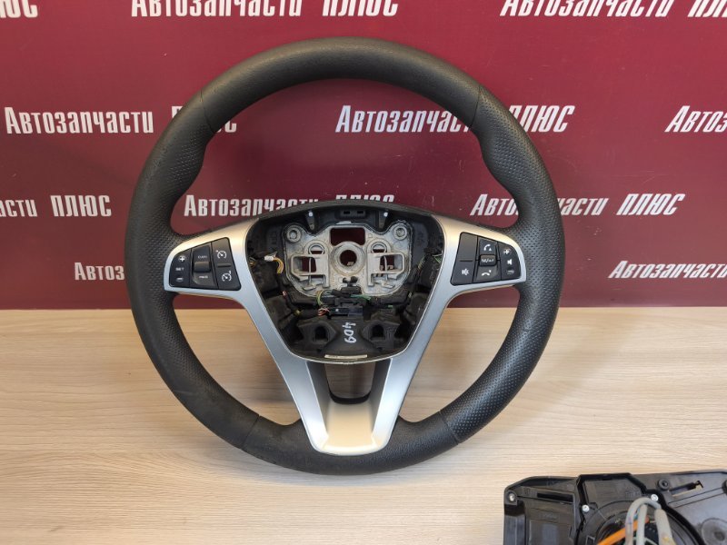 Руль в сборе с кнопками
