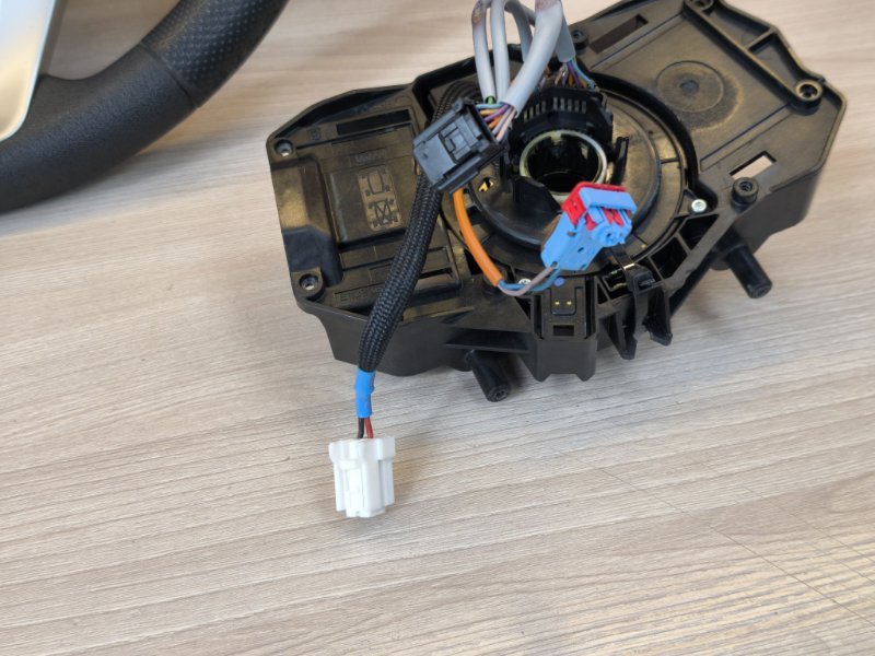 Руль в сборе с кнопками