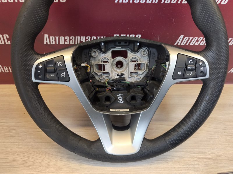 Руль в сборе с кнопками