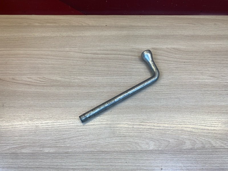 Ключ балонный