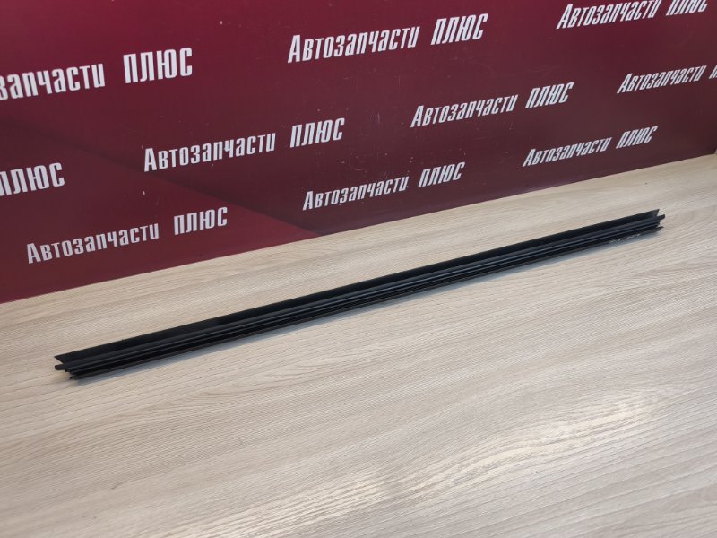 Уплотнитель стекла двери внутренний